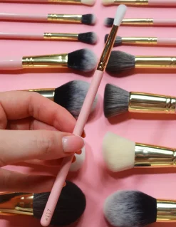 Clearance P.Louise #117 Blending Brush Single Brushes