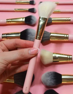 Online P.Louise #638 Flat Angled Face Brush Single Brushes