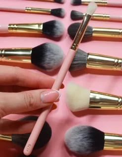 Outlet P.Louise #179 Small Pinched Multitasker Brush Single Brushes