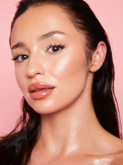 Cheap P.Louise Cheek Of It Liquid Highlighter Highlighter