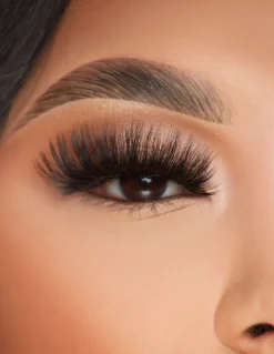 Best Sale P.Louise Extra Volume Lashes - Voltage 1 Lashes