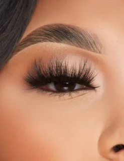 Fashion P.Louise Extra Volume Lashes - Voltage 2 Lashes