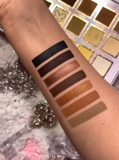 Sale P.Louise If The Crown Fits Palette Palettes