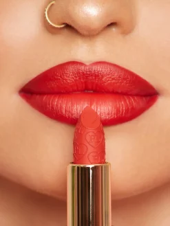 Hot P.Louise Kiss and Makeup Lip Kit Lip Liner|Lipstick