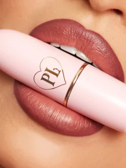 Hot P.Louise Kiss and Makeup Lip Kit Lip Liner|Lipstick