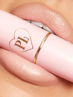 Hot P.Louise Kiss and Makeup Lip Kit Lip Liner|Lipstick