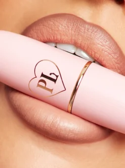 Hot P.Louise Kiss and Makeup Lip Kit Lip Liner|Lipstick