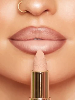 Hot P.Louise Kiss and Makeup Lip Kit Lip Liner|Lipstick