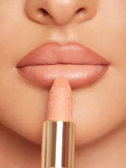 Hot P.Louise Kiss and Makeup Lip Kit Lip Liner|Lipstick