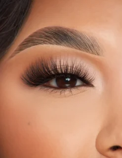 Outlet P.Louise Lashes - Glowing & Growing Lashes