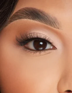 Shop P.Louise Lashes - Lasting Lust Lashes