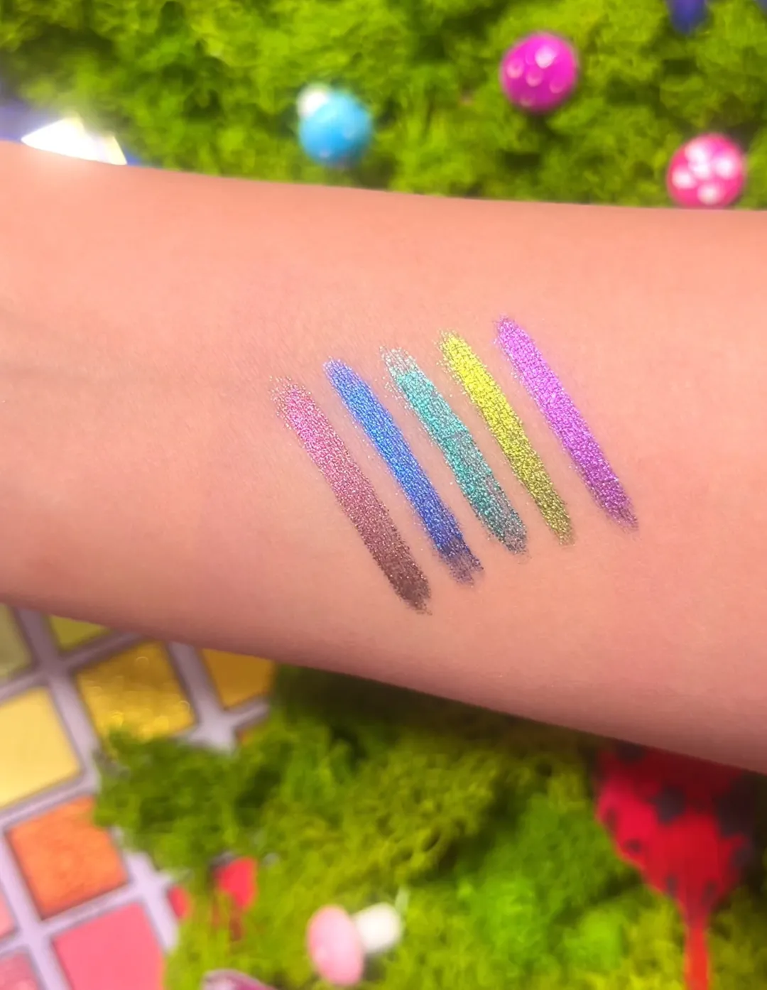 Discount P.Louise Magic Wand Duochrome Pencil Liner