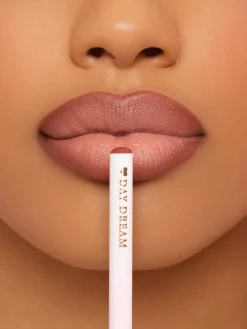 Cheap P.Louise Take Me Away Liner Sets Highlighter