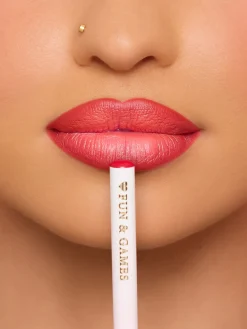 Cheap P.Louise Take Me Away Liner Sets Highlighter