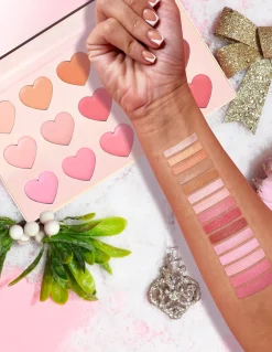 Hot P.Louise Wrap It Up Lipstick Palette Lipstick