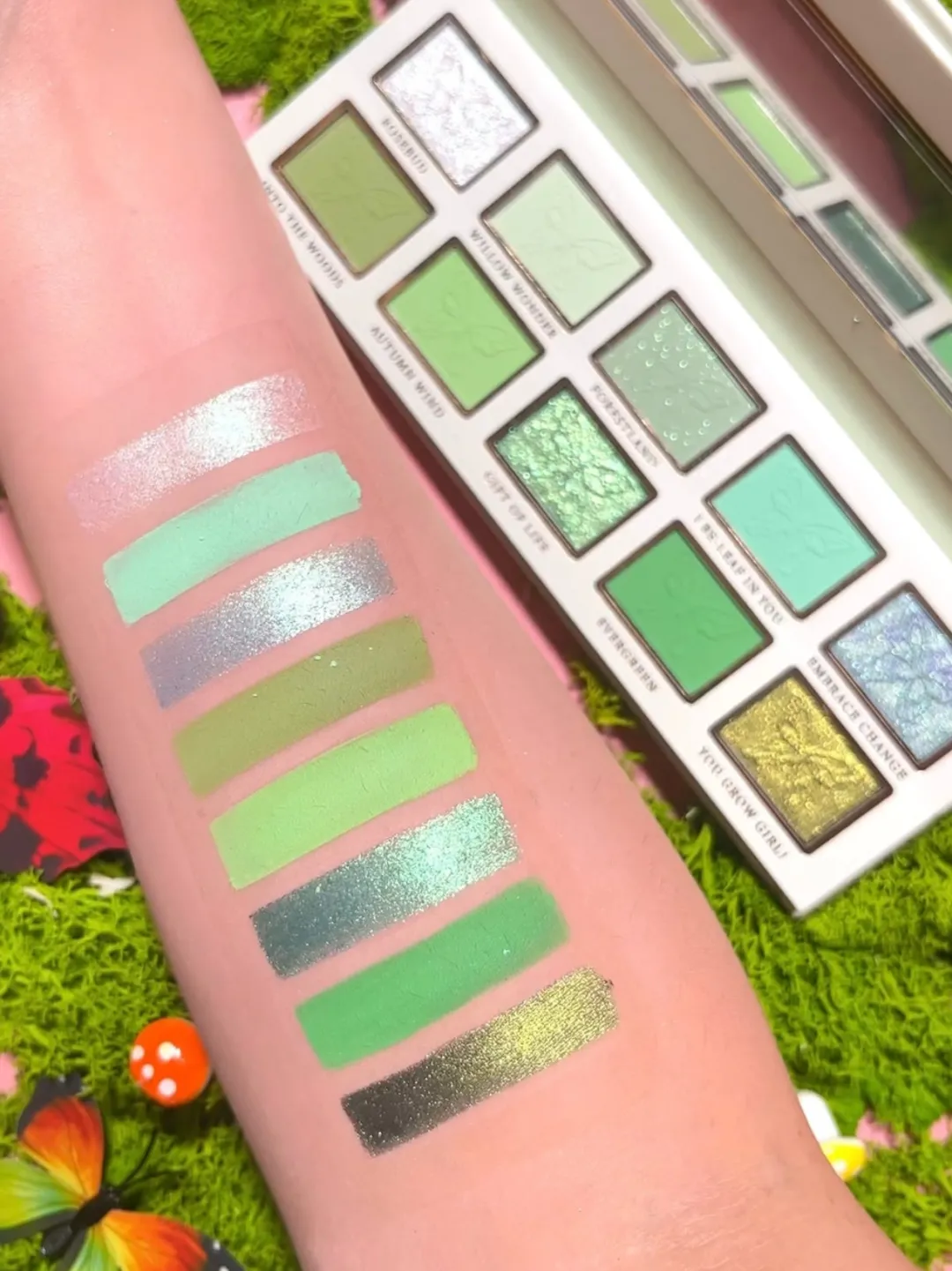 Online P.Louise You Give Me Butterflies Palette Palettes